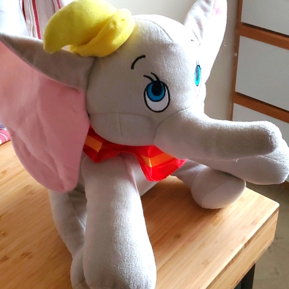 Disney Other - Disney Dumbo stuffed elephant  14'